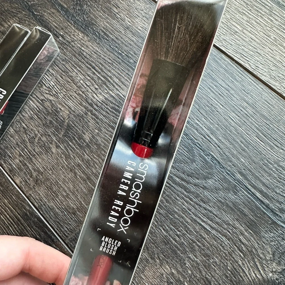 Smashbox Brushes 5 Count NWT New Blush, eye, lip, brow, smudge, smoke red black - Picture 5 of 8